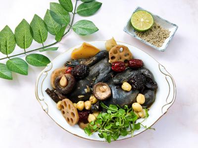 chuyên cung cấp gà ác giá sỉ rẻ nhất tp hcm